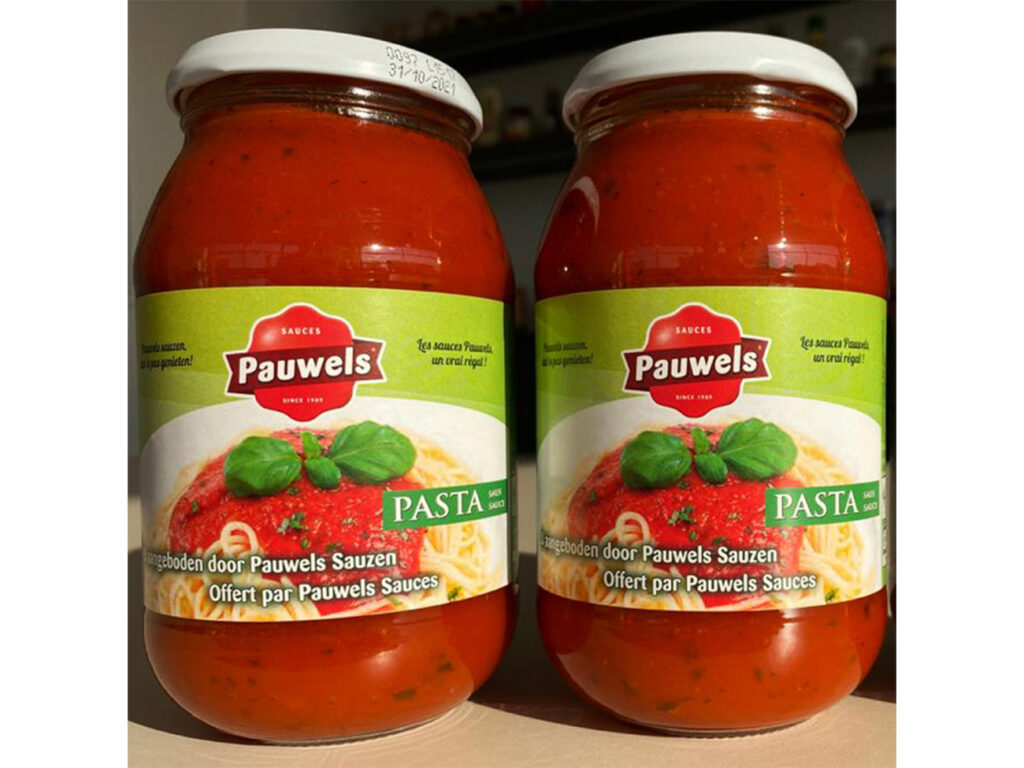 Les sauces Pauwels offrent 153 600 bocaux de sauce pour pâtes aux Banques alimentaires