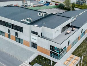 STAUBLI1A_DJI_0013-Drone-shot-angle-STBLX