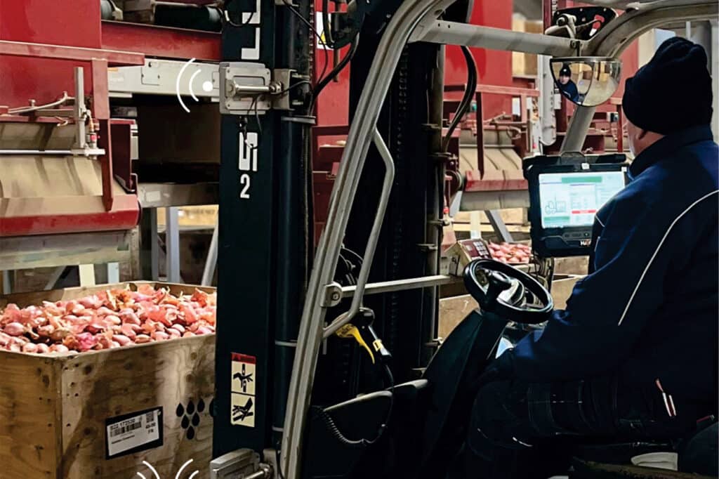 Gourmet traceert bewaarkisten met uien automatisch met RFID Asset Tracking