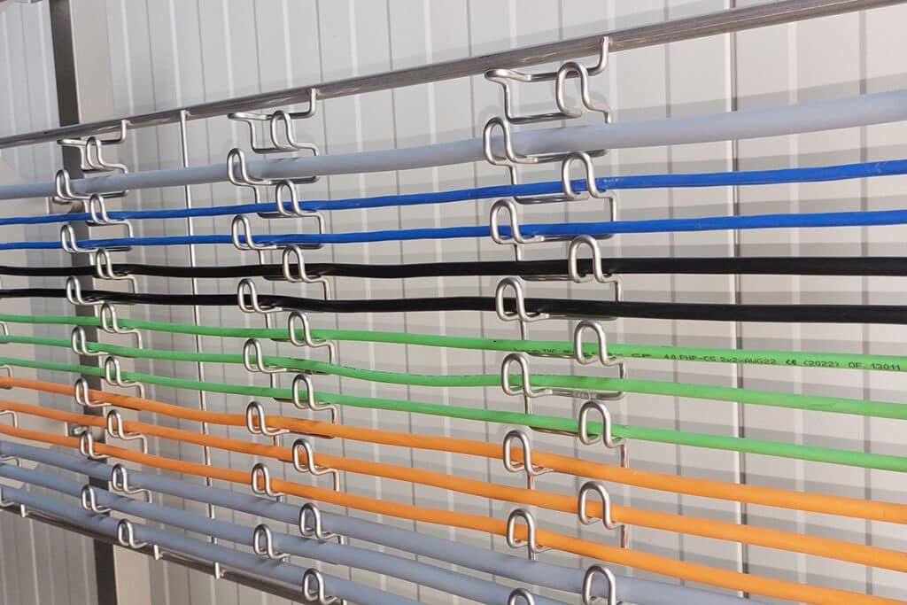 Voedselveilige montage van kabelgoten en kabelladders 2