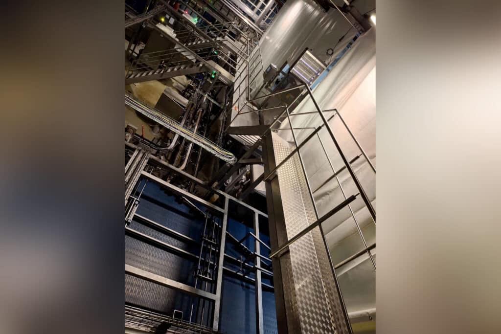 Bordes van 360 m² voor nieuwe productielijn 1